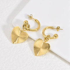 Aretes Melina Corazón